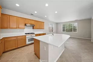 23821 Via Campana, Valencia, CA 91354 - Photo 15