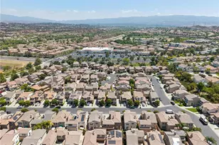 23821 Via Campana, Valencia, CA 91354 - Photo 41