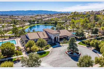23821 Via Campana, Valencia, CA 91354 - Photo 45