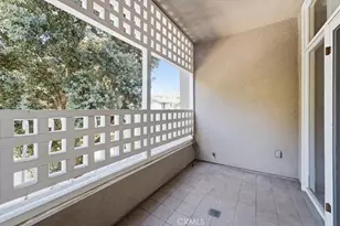 3990 Nobel, San Diego, CA 92122 - Photo 17