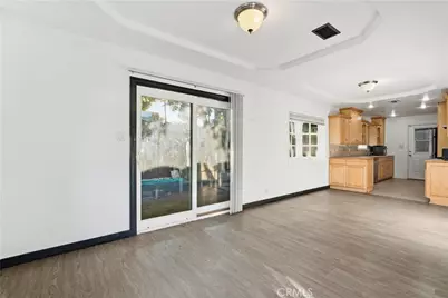 5345 Don Pio Drive, Woodland Hills, CA 91364 - Photo 9