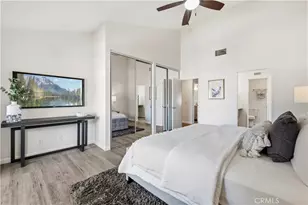 5800 Owensmouth Ave, Woodland Hills, CA 91367 - Photo 11