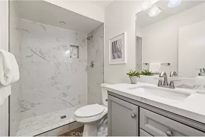 5800 Owensmouth Avenue #14, Woodland Hills, CA 91367 - Photo 17