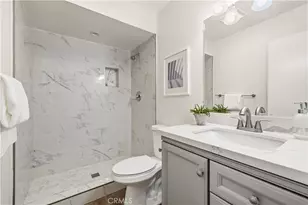 5800 Owensmouth Ave, Woodland Hills, CA 91367 - Photo 17