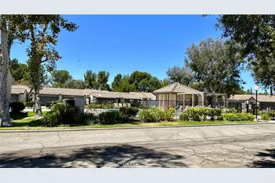 11411 Tampa #118, Porter Ranch, CA 91326 - Photo 17