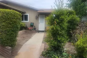 4600 Lauderdale Ave, La Crescenta, CA 91212 - Photo 5
