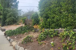 4600 Lauderdale Ave, La Crescenta, CA 91212 - Photo 7