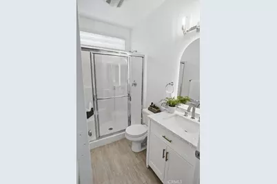 19681 Mathilde, Saugus, CA 91350 - Photo 13