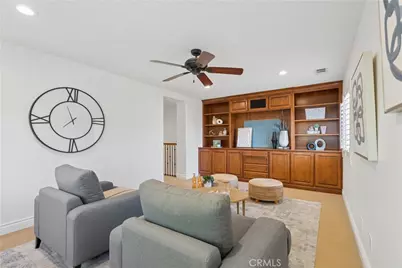 24030 Via Vizcaya, Valencia, CA 91354 - Photo 51