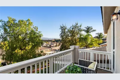 24030 Via Vizcaya, Valencia, CA 91354 - Photo 35