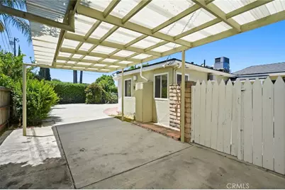 15841 Marlin Place, Lake Balboa, CA 91406 - Photo 9