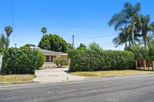 15841 Marlin Pl, Lake Balboa, CA 91406 - Photo 3