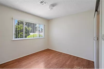 15841 Marlin Place, Lake Balboa, CA 91406 - Photo 23