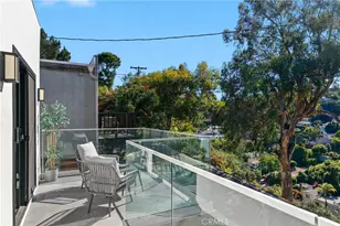 8960 Crescent Dr, Los Angeles, CA 90046 - Photo 25