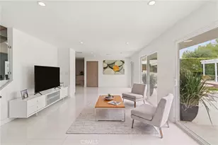 24217 Hatteras St, Woodland Hills, CA 91367 - Photo 7