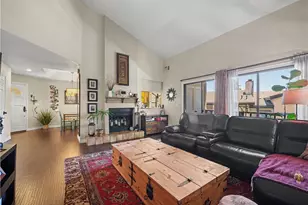 5738 Skyview Way #B, Agoura Hills, CA 91301 - Photo 5