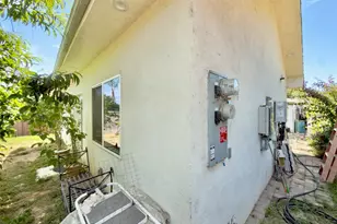 11454 Sunburst St, Lake View Terrace, CA 91342 - Photo 15