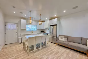 11454 Sunburst St, Lake View Terrace, CA 91342 - Photo 7