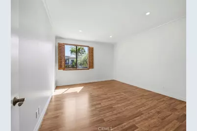 1315 Roxbury Dr #204, Los Angeles, CA 90035 - Photo 13