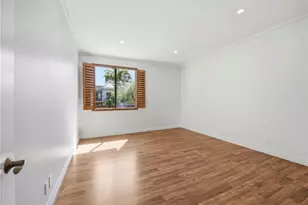 1315 Roxbury Dr, Los Angeles, CA 90035 - Photo 13