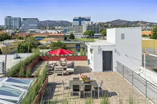 5820 La Mirada Ave, Los Angeles, CA 90038 - Photo 29