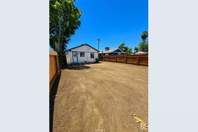 1006 6th, Bakersfield, CA 93304 - Photo 25