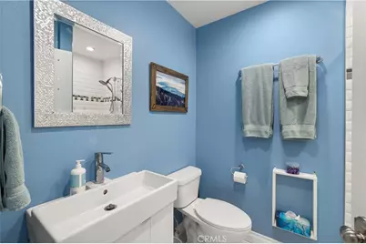 19400 Wyandotte #19, Reseda, CA 91335 - Photo 17