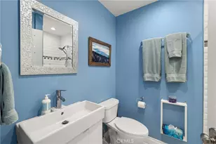 19400 Wyandotte, Reseda, CA 91335 - Photo 17
