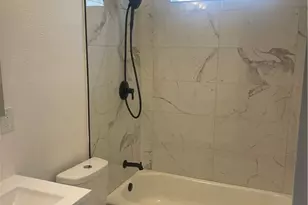 702 S Soto, Los Angeles, CA 90023 - Photo 17