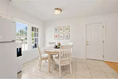 1869 Country Club, Thousand Oaks, CA 91360 - Photo 9