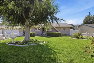 1869 Country Club, Thousand Oaks, CA 91360 - Photo 3