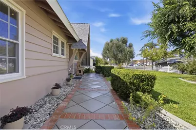 1869 Country Club, Thousand Oaks, CA 91360 - Photo 5