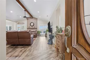 1328 Valov Ln, Bakersfield, CA 93314 - Photo 7