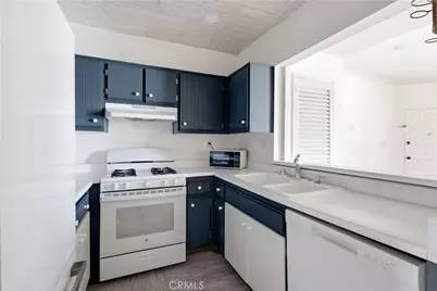 23609 Del Monte Drive #295, Valencia, CA 91355 - Photo 19