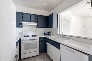 23609 Del Monte Dr., Valencia, CA 91355 - Photo 19
