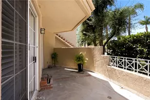 23609 Del Monte Dr., Valencia, CA 91355 - Photo 21