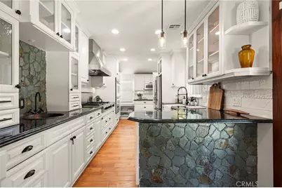 22925 Leonora, Woodland Hills, CA 91367 - Photo 5