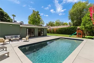 22925 Leonora, Woodland Hills, CA 91367 - Photo 13