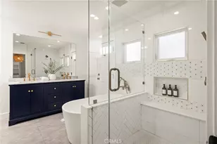 22925 Leonora, Woodland Hills, CA 91367 - Photo 9