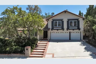 19208 Vista Grande Way, Porter Ranch, CA 91326 - Photo 19