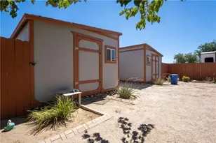 17164 Schollview, Lake Los Angeles, CA 93591 - Photo 23