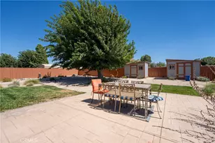 17164 Schollview, Lake Los Angeles, CA 93591 - Photo 25