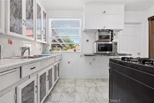 8719 Sylmar, Los Angeles, CA 91402 - Photo 35