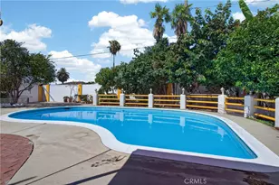 8719 Sylmar, Los Angeles, CA 91402 - Photo 41