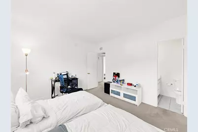 525 S Shelton Street #205, Burbank, CA 91506 - Photo 3