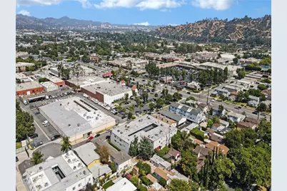 525 S Shelton Street #205, Burbank, CA 91506 - Photo 31