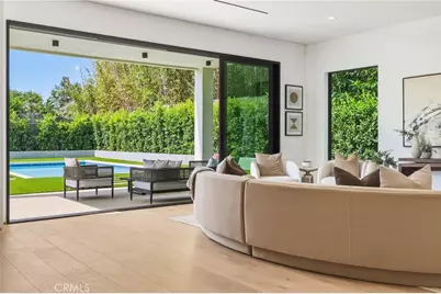 22816 Erwin, Woodland Hills, CA 91367 - Photo 7