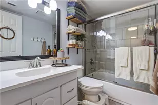 8927 Cedros, Panorama City, CA 91402 - Photo 13