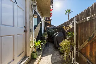 8927 Cedros, Panorama City, CA 91402 - Photo 29