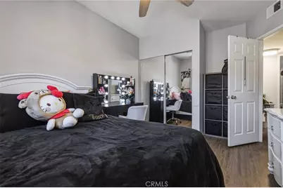 8927 Cedros #14, Panorama City, CA 91402 - Photo 19